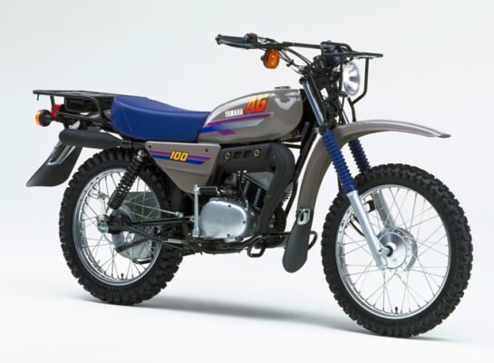 Yamaha AG 100