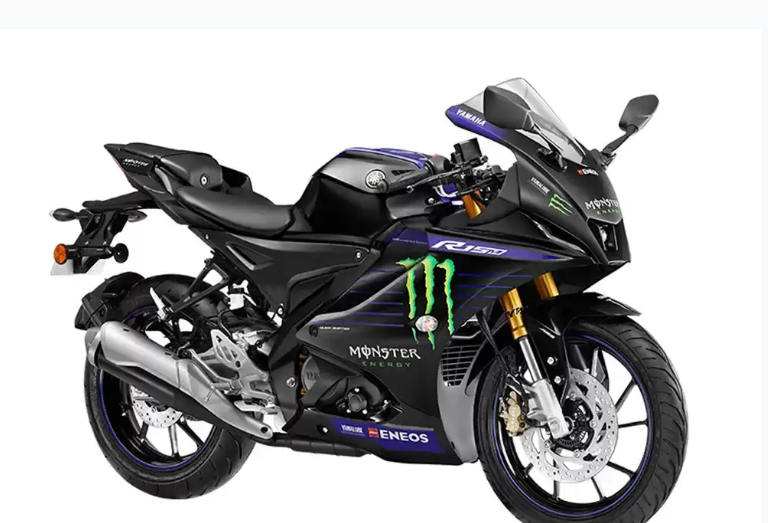 Yamaha R15M