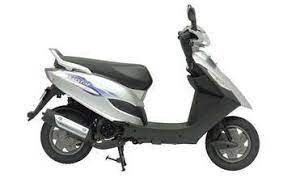 Bajaj Kristal (2007)