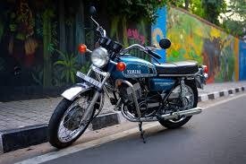 Yamaha Rajdoot RD350