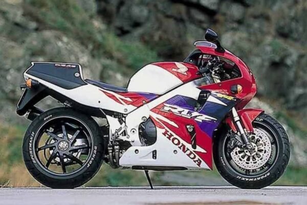 Honda CBR 600 RR Movistar 2006