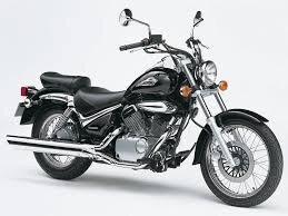 Suzuki VL 125 Intruder