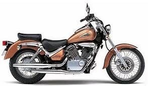 Suzuki VL 125 Intruder