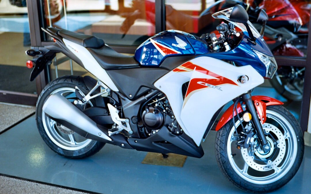 Honda CBR250R (2012)