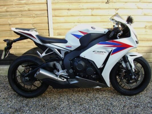 Honda CBR1000RR Fireblade ABS (2013)