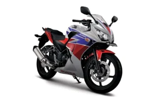 Honda CBR250R (2015)