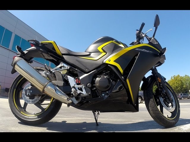 Honda CBR 300R ABS (2015)