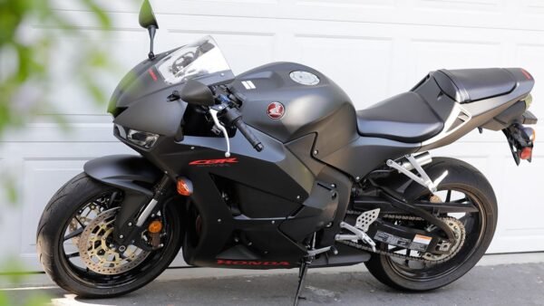 Honda CBR600RR ABS (2020)