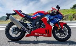 Honda CBR1000RR-R Fireblade (2022)