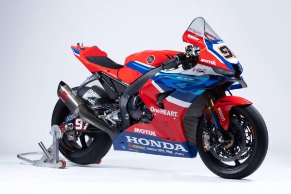 Honda CBR1000RR-R Fireblade SP (2023)