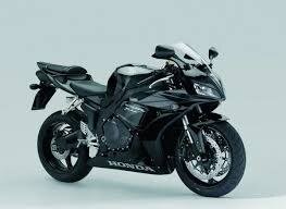 Honda CBR 1000 RR Fireblade (2007)