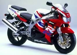 Honda CBR 900 RR Fireblade (1997)