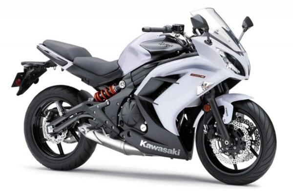Honda CBR400R (2014)