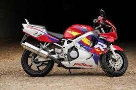 Honda CBR 900 RR Fireblade 1996